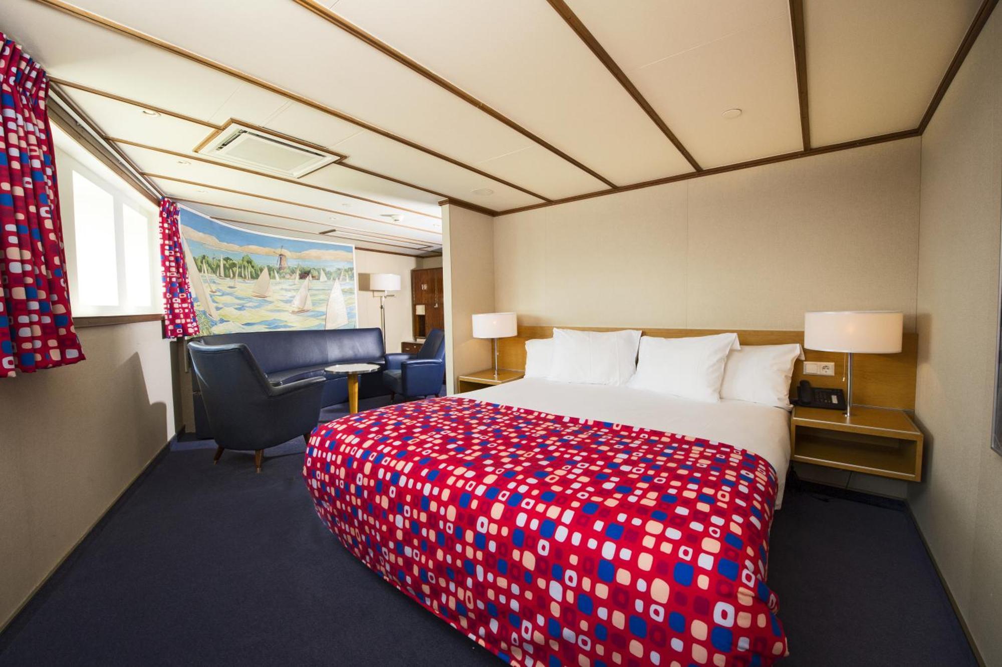 Ss By Westcord Hotel 4*
